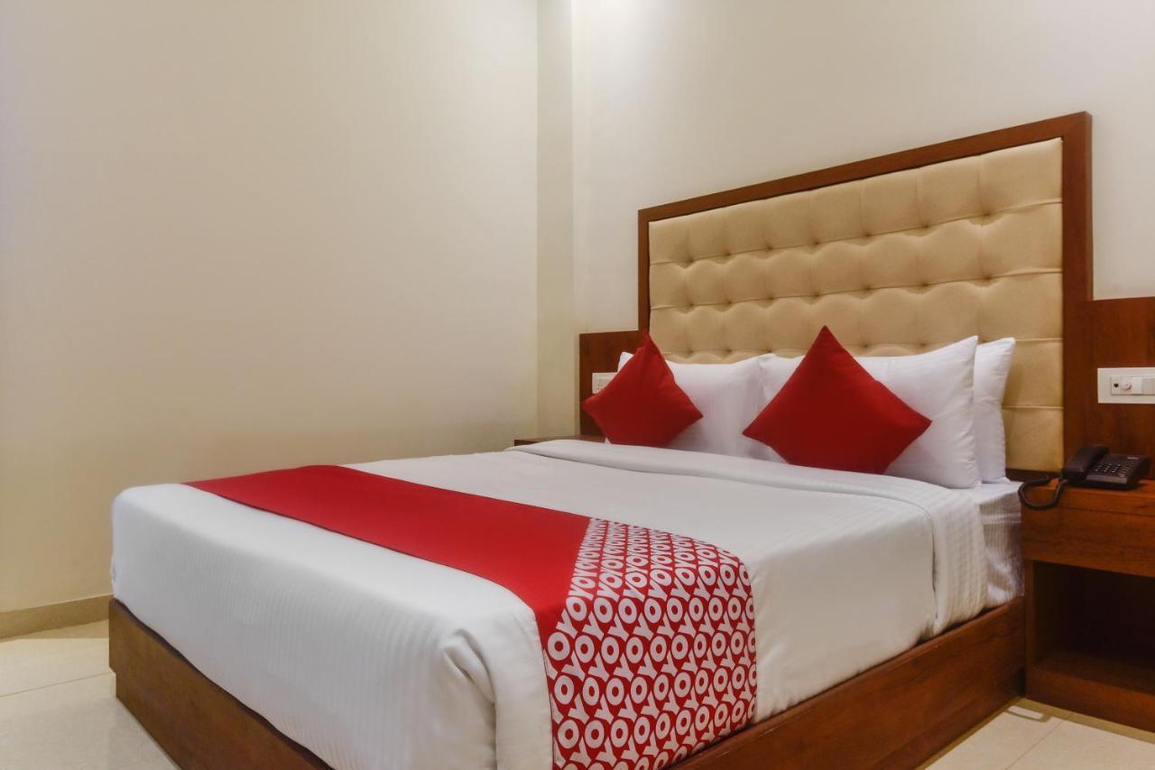 Oyo Shubham Residency Otel Bhiwandi Dış mekan fotoğraf